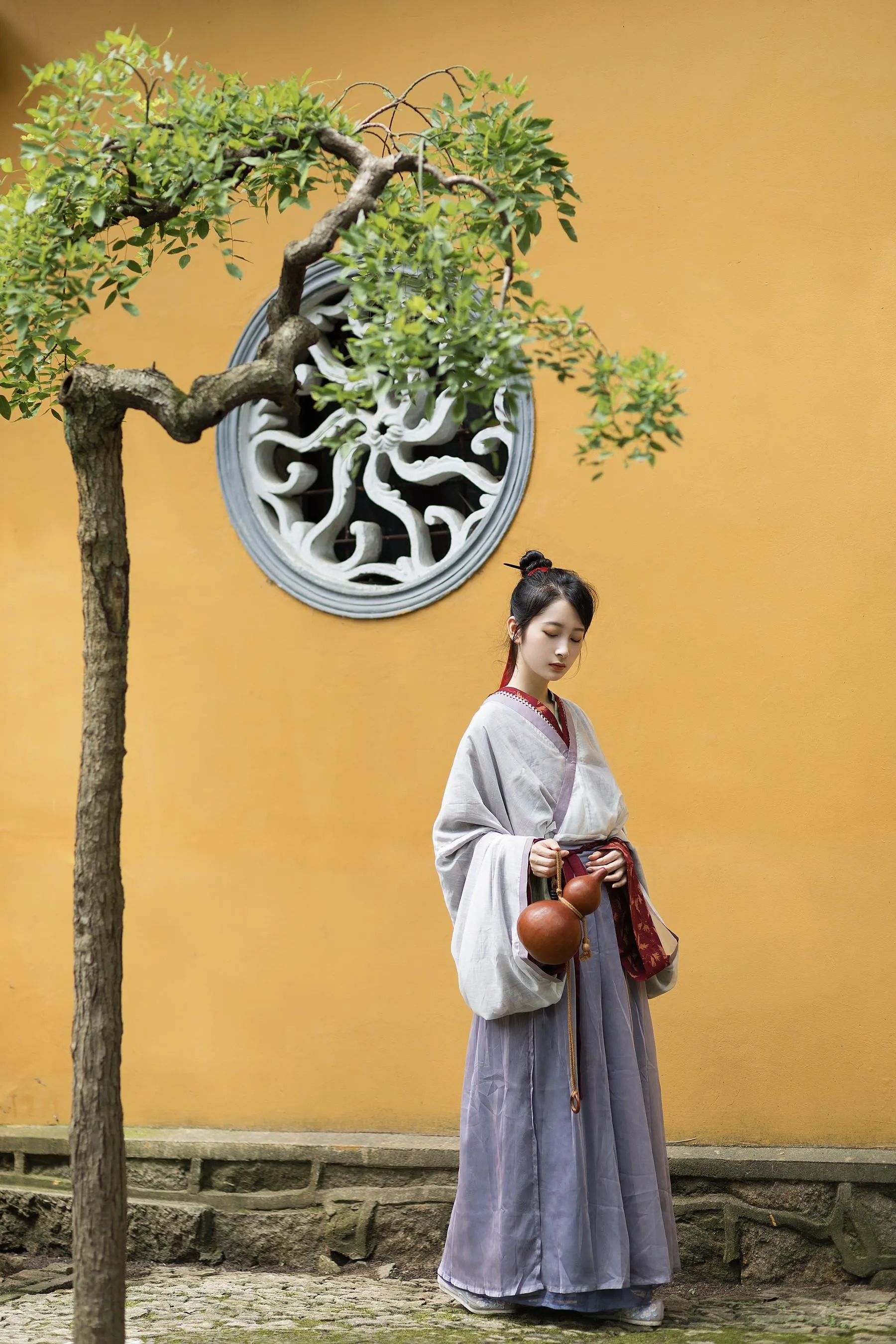 [YITUYU艺图语]2022.01.27 叶底藏花一度 梦里踏雪几回 五月 [23P]插图